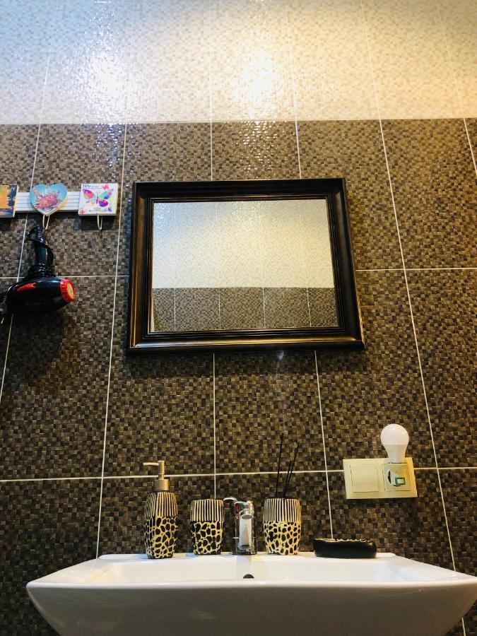 Nako Home บาทูมิ ภายนอก รูปภาพ